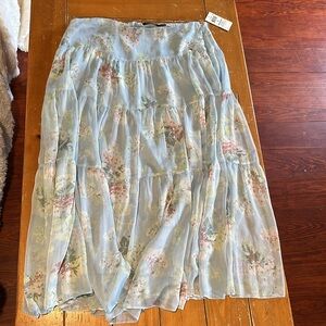 Lauren skirt NWT beauty, layers of floaty chiffon in sky blue floral. SALE.